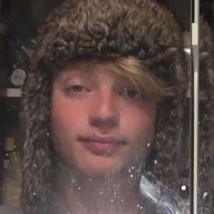 Meet your Posher, Tyler